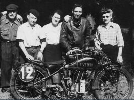 Sarolea%20500cc%20Monotube%20Course%20ex%20Fernand%20Venin%201934%20-%20Be%20-%20PEROT%20Jean-Fran%C3%A7ois.jpg